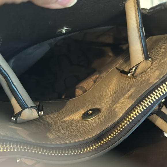 FURLA large tote, two gorgeous tone color, top handle or Crossbody 15x12x6” - Picture 11 of 13